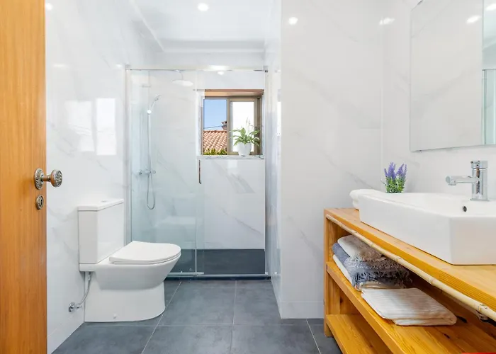 - Casa Tia Alice بيت للعطل